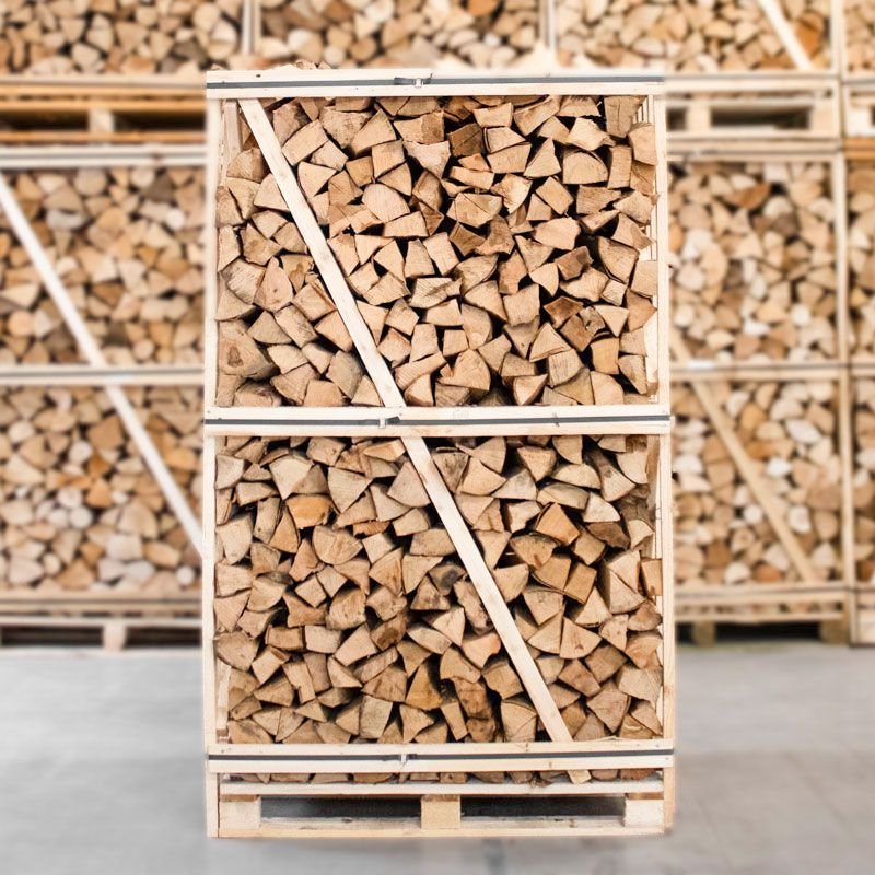 hele-pallet-beukenhout-recht-blur-inzoom-light_1.jpg Berken & Essen Haardhout Mix – Grote Palletkist 2,8 m³, 25 cm - Afbeelding 1
